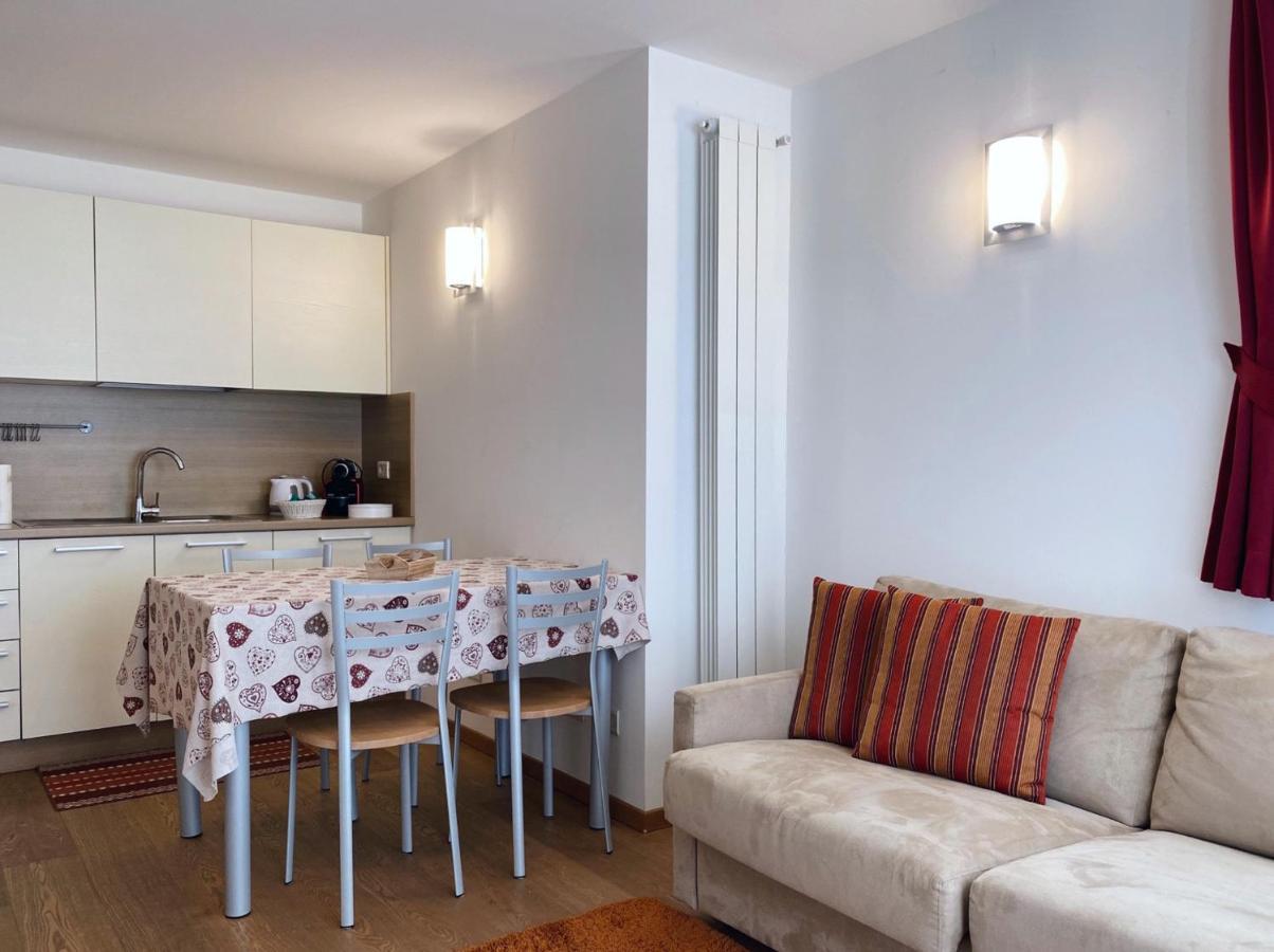 Bilocale Enjoy Apartamento Temù Exterior foto