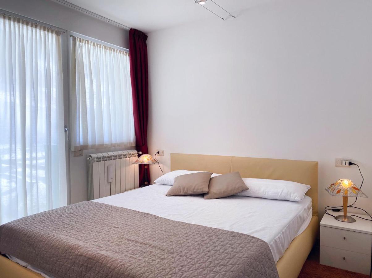 Bilocale Enjoy Apartamento Temù Exterior foto