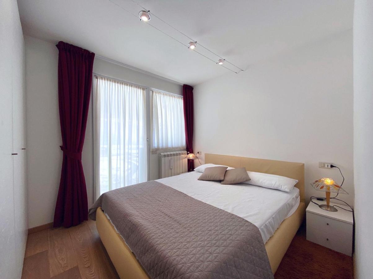 Bilocale Enjoy Apartamento Temù Exterior foto